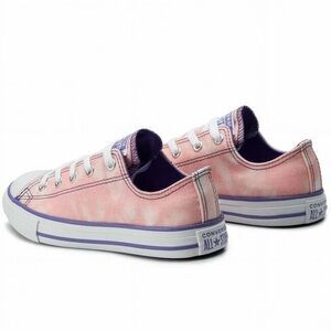 Converse Chuck Taylor All Star Kids Bleach Coral Size 1.5 Junior